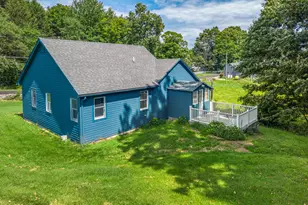 36 Farnham Rd, Morris, CT 06763 - Photo 3