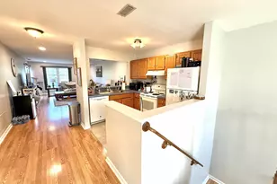 204 Country Club Ct, Rocky Hill, CT 06067 - Photo 5