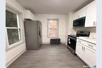 15 Barber Street, Windsor, CT 06095 - Photo 3