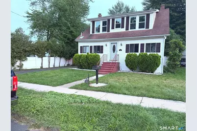 15 Barber Street, Windsor, CT 06095 - Photo 1
