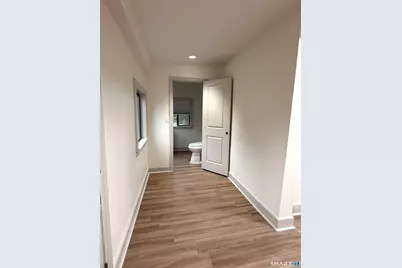 15 Barber Street, Windsor, CT 06095 - Photo 5