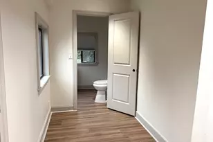 15 Barber St, Windsor, CT 06095 - Photo 5