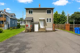 447 Ellis St, New Britain, CT 06051 - Photo 3