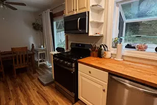 138 Red Robin Rd, Naugatuck, CT 06770 - Photo 23