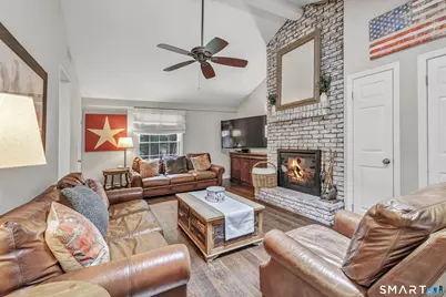 22 Sabina Road, Trumbull, CT 06611 - Photo 17