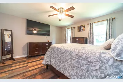 186 Greenbriar Road, Meriden, CT 06450 - Photo 17