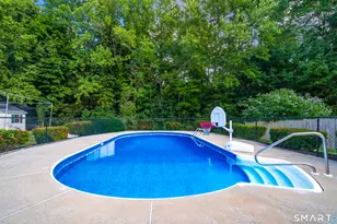 186 Greenbriar Rd, Meriden, CT 06450 - Photo 37