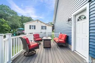 186 Greenbriar Rd, Meriden, CT 06450 - Photo 33