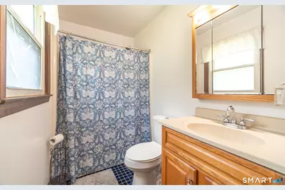 186 Greenbriar Road, Meriden, CT 06450 - Photo 19