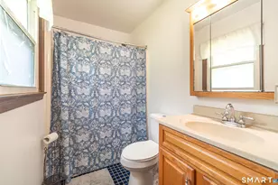 186 Greenbriar Rd, Meriden, CT 06450 - Photo 19