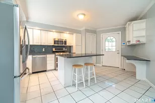 186 Greenbriar Rd, Meriden, CT 06450 - Photo 5