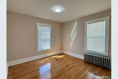 743 Iranistan Avenue, Bridgeport, CT 06605 - Photo 7