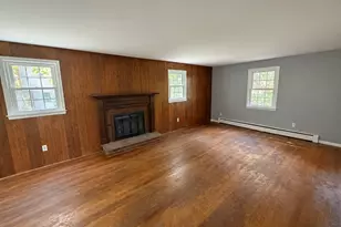 169 Mayflower Ln, Meriden, CT 06450 - Photo 11