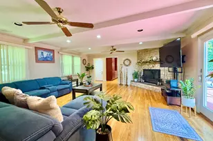 11 Joan Rd, Stamford, CT 06905 - Photo 15