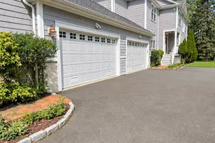 864 Oldfield Road, Fairfield, CT 06824 - Photo 19