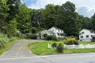 58 Maple Ave Ext, Bethel, CT 06801 - Photo 3