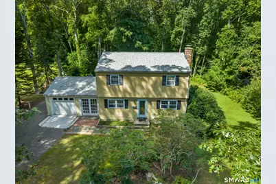 16 Overlook Drive, Waterford, CT 06385 - Photo 3