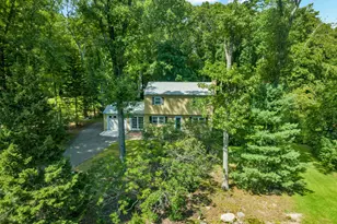 16 Overlook Dr, Waterford, CT 06385 - Photo 5