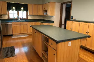 75 Maple Ave W, Haddam, CT 06441 - Photo 3