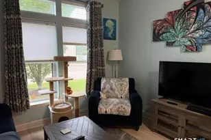 38 Hope St, East Lyme, CT 06357 - Photo 9