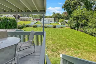 40 Laurel Dr, Montville, CT 06370 - Photo 15