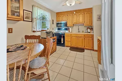 40 Laurel Drive, Montville, CT 06370 - Photo 17