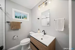 115 Mountain View Ave, Bristol, CT 06010 - Photo 25