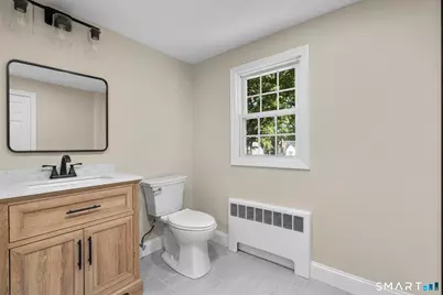 739 Center Street, Manchester, CT 06040 - Photo 23