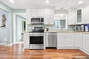 270 Delaware Dr, Stratford, CT 06614 - Photo 7