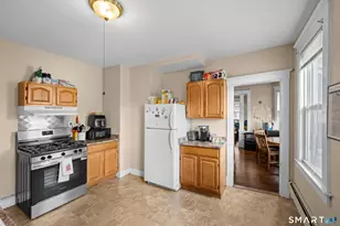 88 Riverview Ave, New London, CT 06320 - Photo 13