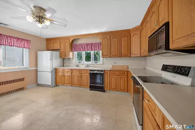 3430 East Main Street, Waterbury, CT 06705 - Photo 5