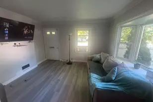 17 Canterbury St, East Hartford, CT 06118 - Photo 7