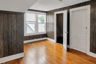 23 Upson St, Bristol, CT 06010 - Photo 11