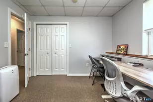 34 Fawn Dr, Meriden, CT 06451 - Photo 21