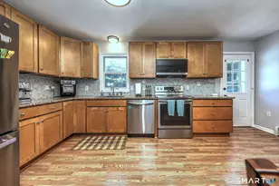 34 Fawn Dr, Meriden, CT 06451 - Photo 7
