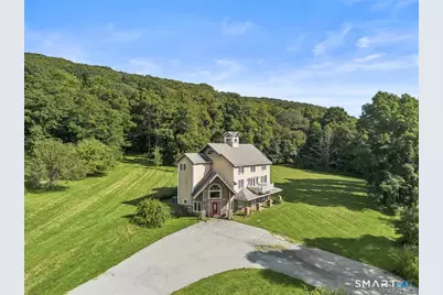 42-45 Blackstone Ridge, East Fishkill, NY 12531 - Photo 3