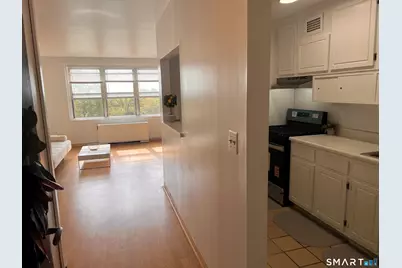 2625 Park Avenue #7R, Bridgeport, CT 06604 - Photo 5