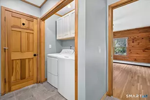 698 Leetes Island Rd, Branford, CT 06405 - Photo 15