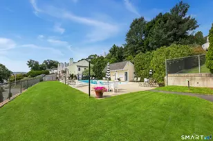 55 Mill Plain Rd, Danbury, CT 06811 - Photo 29