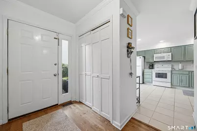 55 Mill Plain Road #12-1, Danbury, CT 06811 - Photo 3