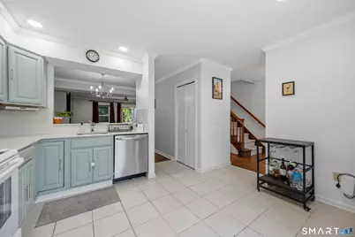 55 Mill Plain Road #12-1, Danbury, CT 06811 - Photo 5
