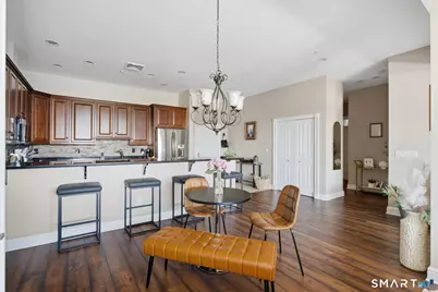 586 West Thames Street #501, Norwich, CT 06360 - Photo 7