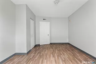 5 Hill St, Waterbury, CT 06704 - Photo 21
