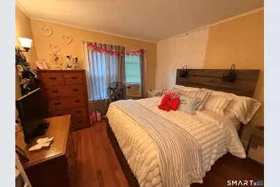 115 North Hoadley Street, Naugatuck, CT 06770 - Photo 13