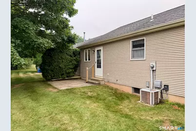 102 North Maple Street #8B, Enfield, CT 06002 - Photo 19