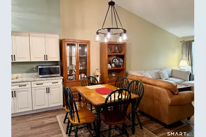 102 North Maple Street #8B, Enfield, CT 06002 - Photo 3