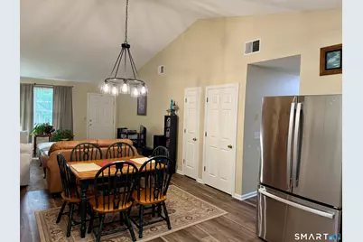 102 North Maple Street #8B, Enfield, CT 06002 - Photo 7