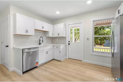 122 Union Avenue, West Haven, CT 06516 - Photo 7