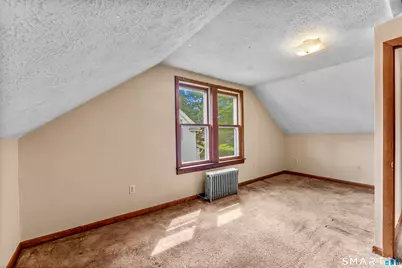 9 Woodlawn Avenue, Enfield, CT 06082 - Photo 17