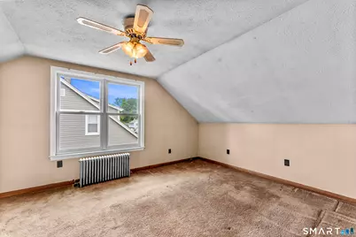 9 Woodlawn Avenue, Enfield, CT 06082 - Photo 19